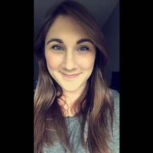 Meet your Posher, Jasmine